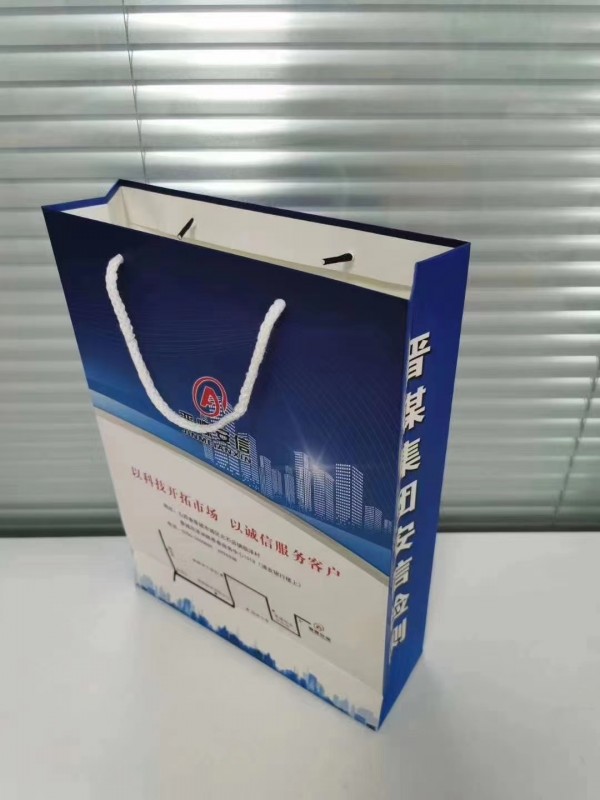 白色棉绳手袋